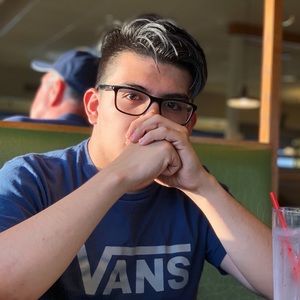 Meet your Posher, Lizandro